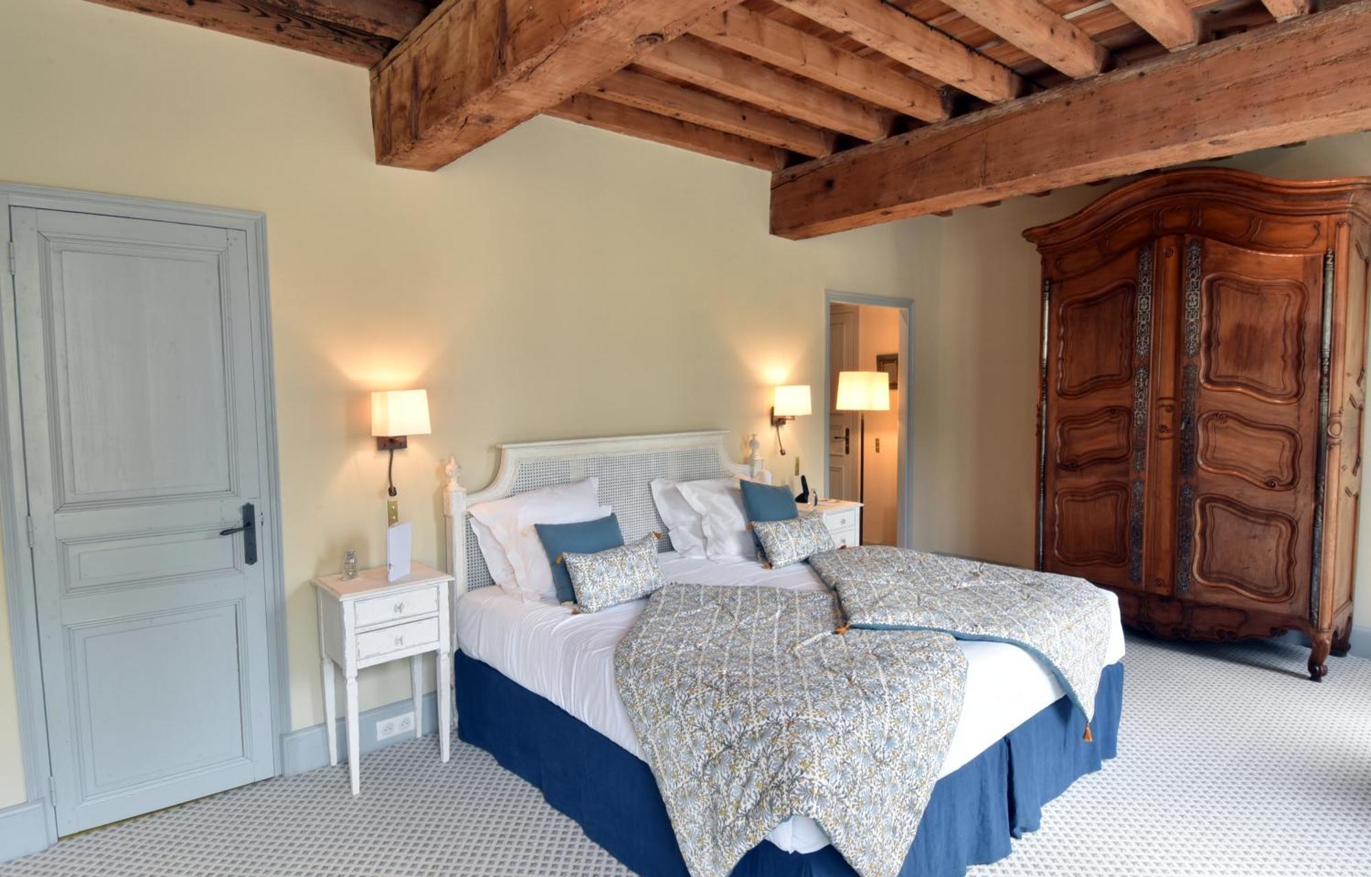 Hotel De Peint - Et Restaurant 5*