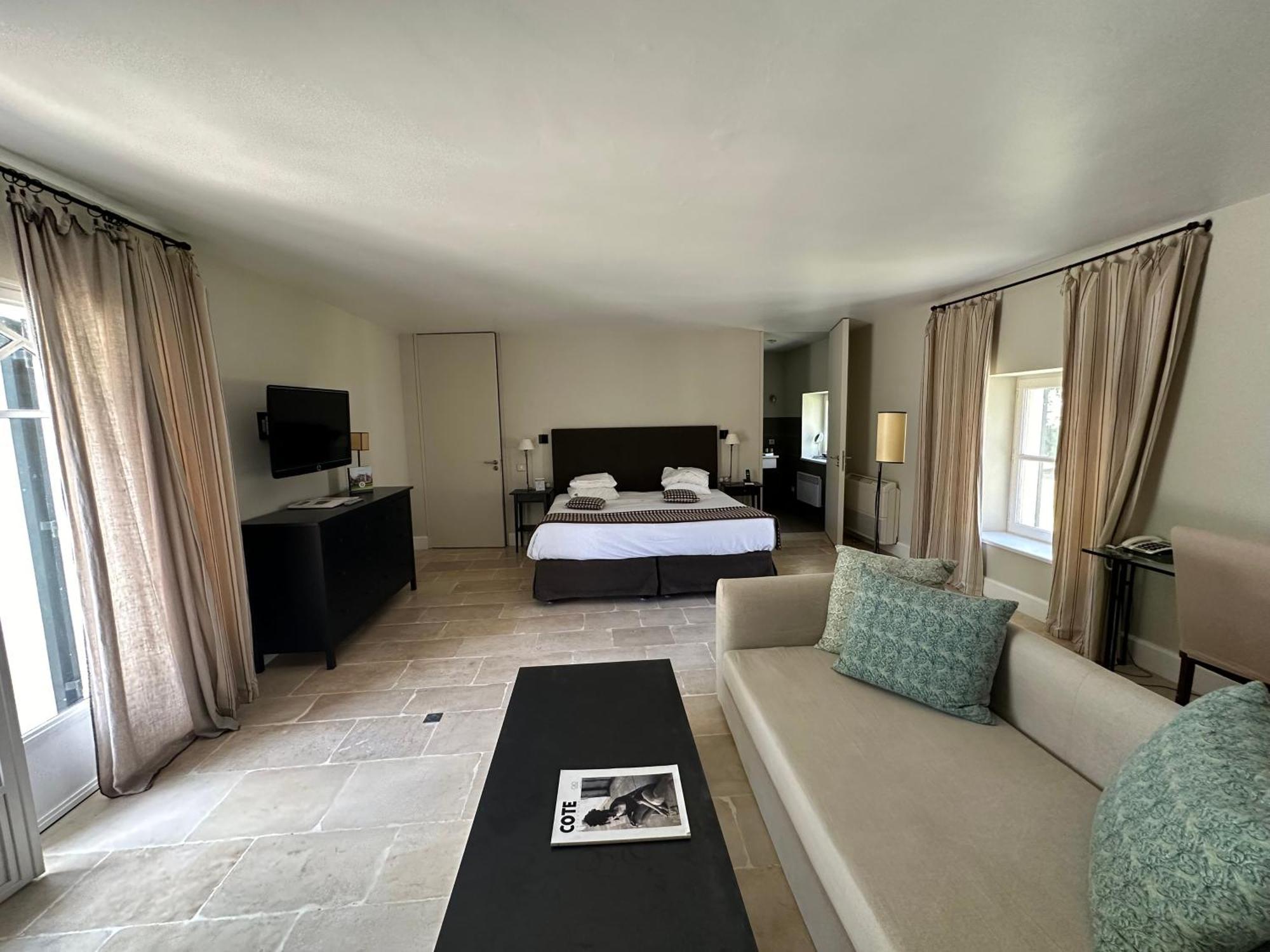 De Peint - Et Restaurant Hotel Arles