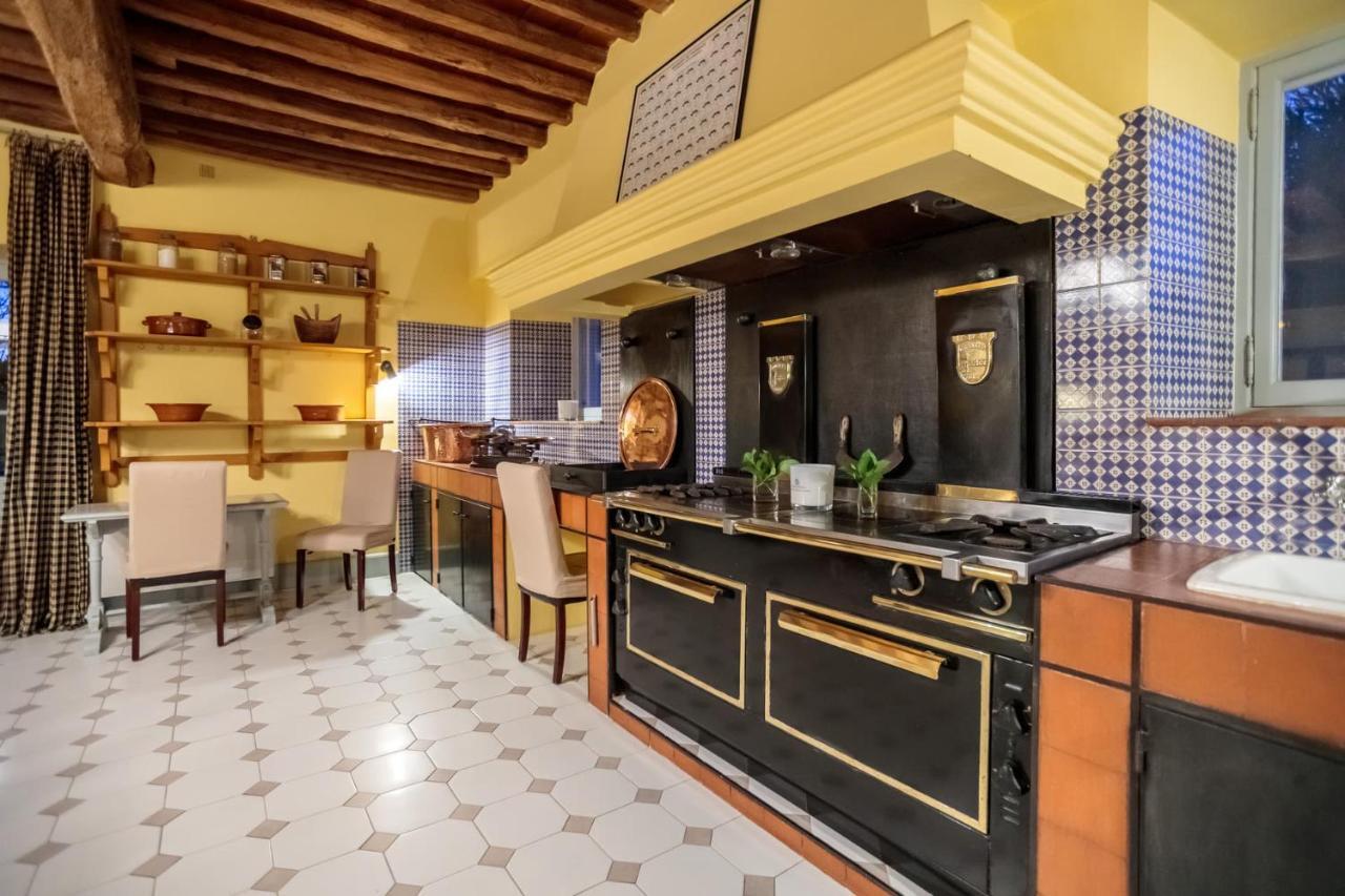 Hotel De Peint - Et Restaurant 5*